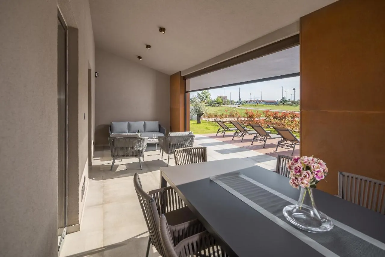 Oliba Villa Bale